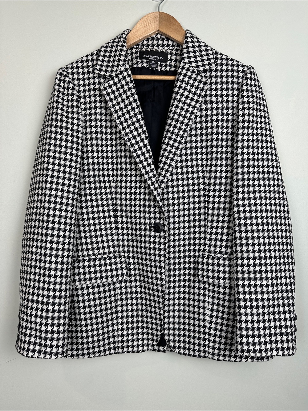 Vintage Wool Jones New York Black & White Houndstooth Single-Button Blazer tweed